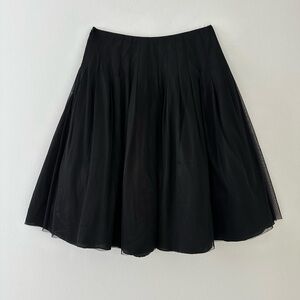 Yansi Fugel silk and tulle skirt. Black. Size 4.